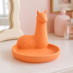 Orange colorway scene