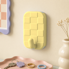 Yellow colorway scene