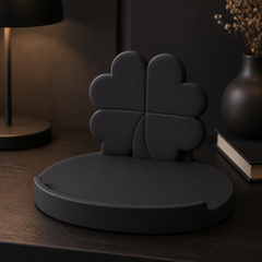 Black colorway scene