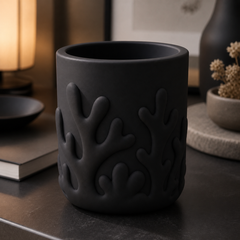 Black colorway scene