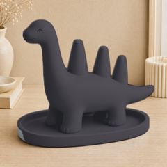 Black colorway scene