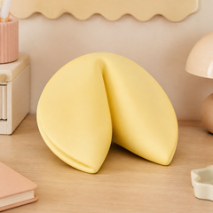 Yellow colorway scene