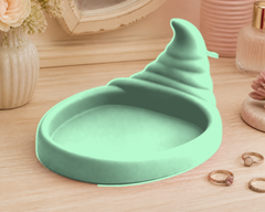 Green colorway scene