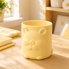 Yellow colorway scene