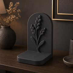 Black colorway scene