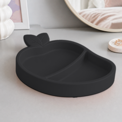 Black colorway scene