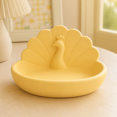Yellow colorway scene
