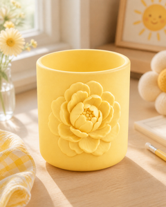 Yellow colorway scene