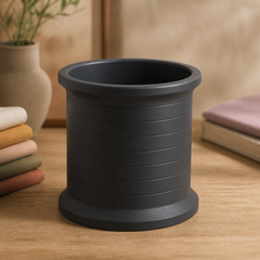Black colorway scene