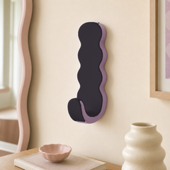 Black colorway scene