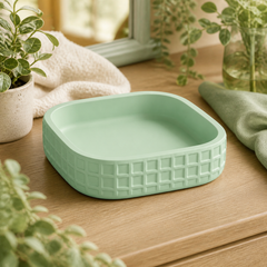 Green colorway scene