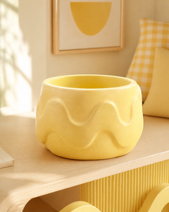 Yellow colorway scene