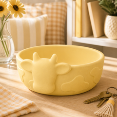 Yellow colorway scene