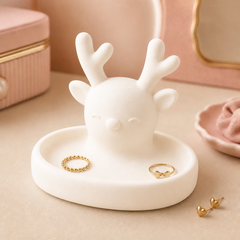 White colorway scene