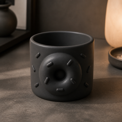 Black colorway scene