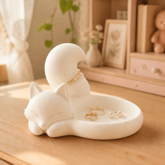 White colorway scene