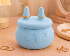Blue colorway scene
