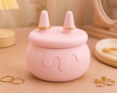 Pink colorway scene