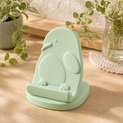 Green colorway scene