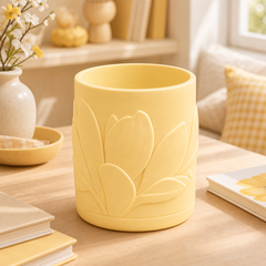 Yellow colorway scene