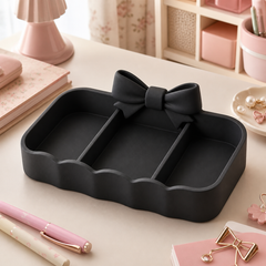Black colorway scene