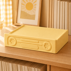 Yellow colorway scene