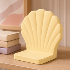 Yellow colorway scene