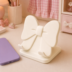White colorway scene