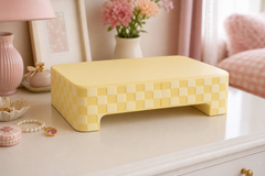 Yellow colorway scene