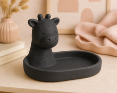 Black colorway scene