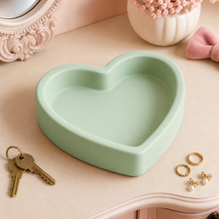 Green colorway scene