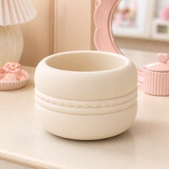 Beige colorway scene