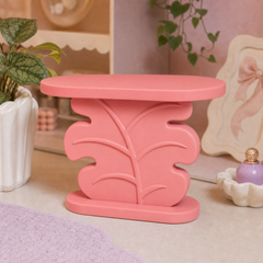 Red colorway scene