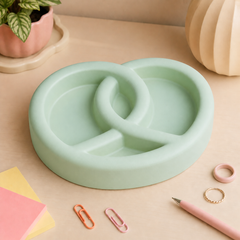 Green colorway scene