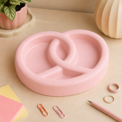 Pink colorway scene