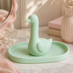 Green colorway scene
