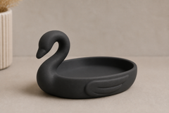 Black colorway scene