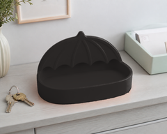 Black colorway scene