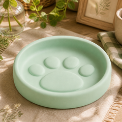 Green colorway scene