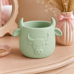 Green colorway scene