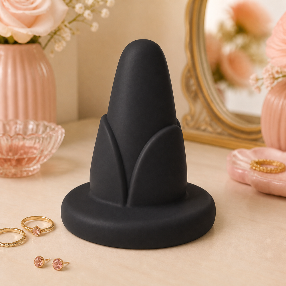 Tulip Jewelry Holder, Pastel Ring Cone, Floral Vanity Decor Gift for Rings — Black color variant
